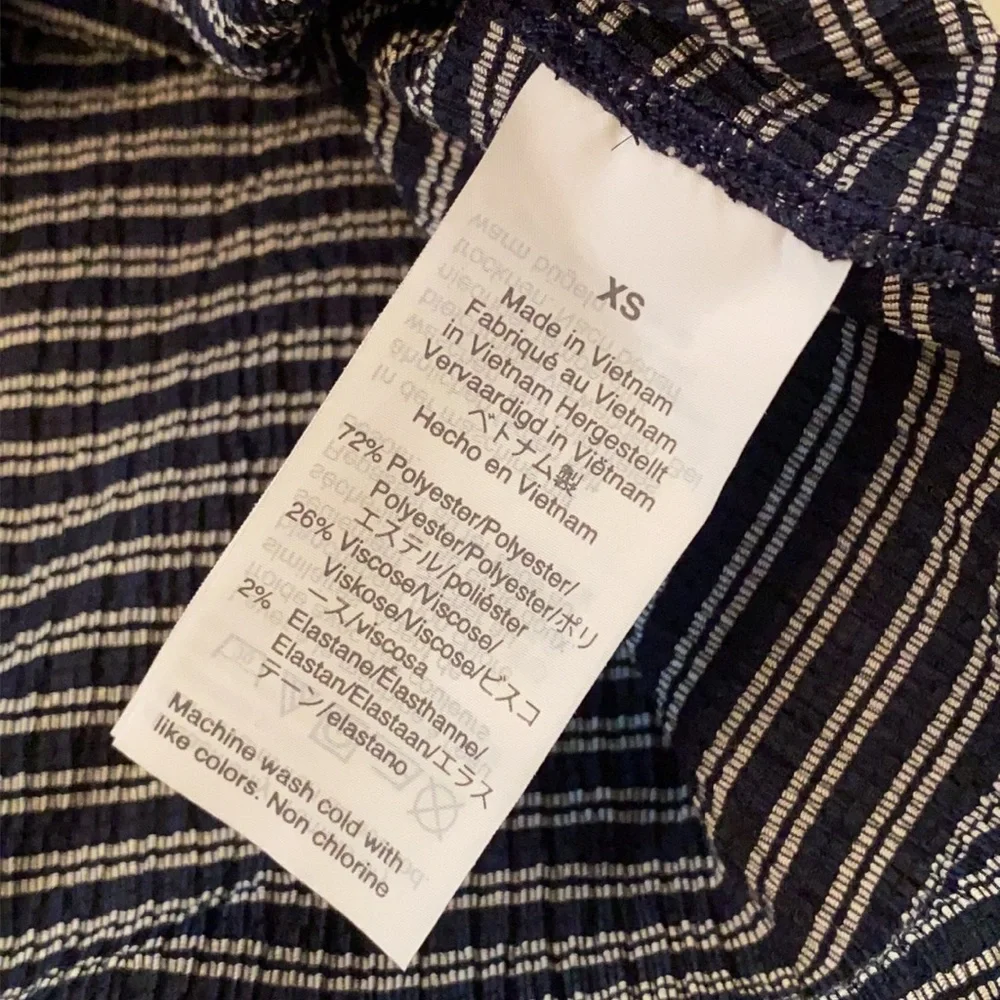 Madewell | Texture & Thread Peasant Top Deep Navy Ellis Striped Blue/White (XS) - Picture 10 of 16
